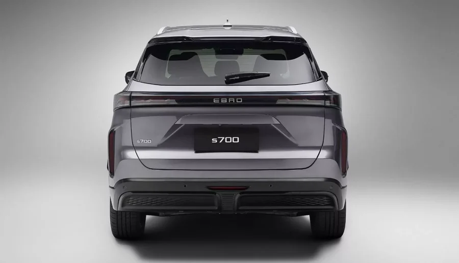 Leasing Coches Ebro S700 1.6 TGDI Luxury 7 DCT Gris, Blanco / Negro