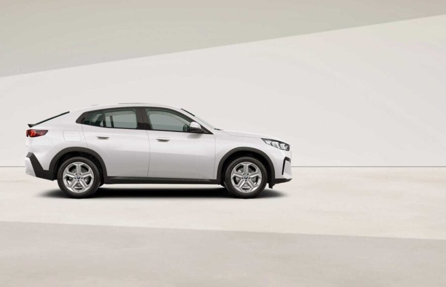 Leasing Coches BMW X2 sDrive18d Premium Package Mineral White metalizado