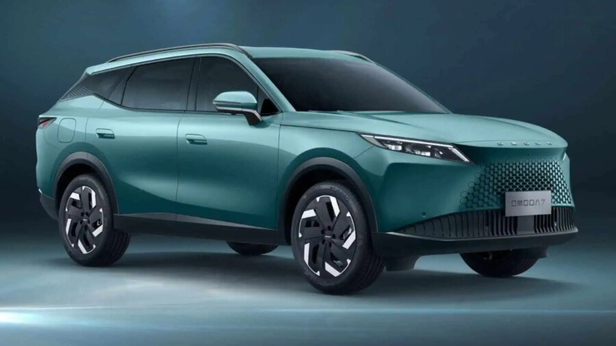 Leasing Coches Omoda 7 1.5T PHEV Premium Verde Wave, Plata Moonlight, Negro Opalo, Blanco Perlado