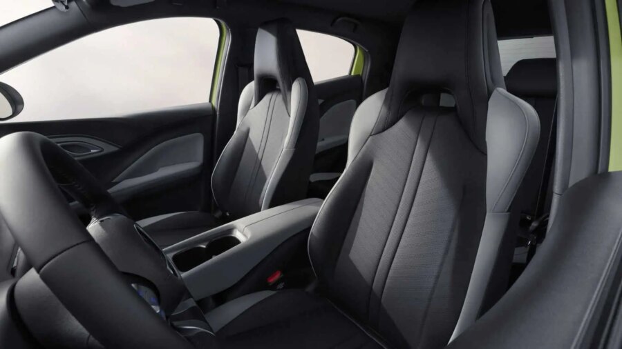 Leasing Coches BYD Dolphin Surf Boost Apricity White