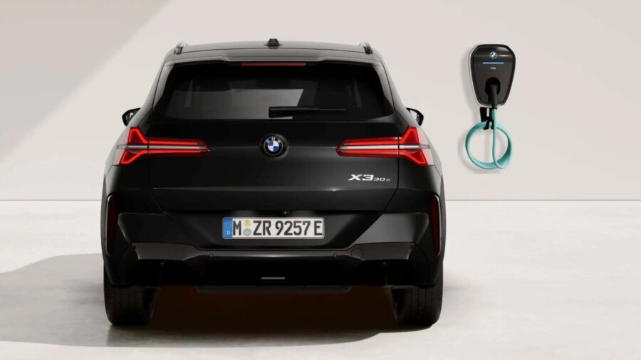 Leasing Coches BMW X3 30e xDrive M Sport Black Sapphire, Arctic Race Blue