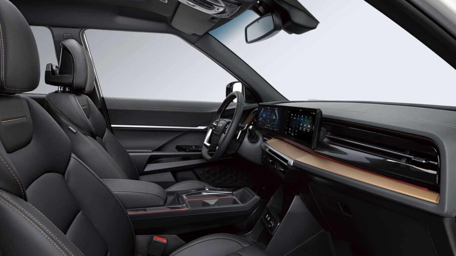Leasing Coches KGM Torres G15 HEV Life Aut. Forest Green, Grand White, Iron Metal